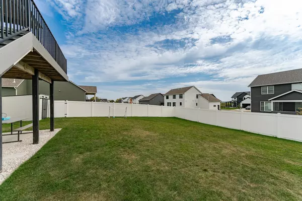 Rochester, MN 55901,6361 Summit Pine RD NW