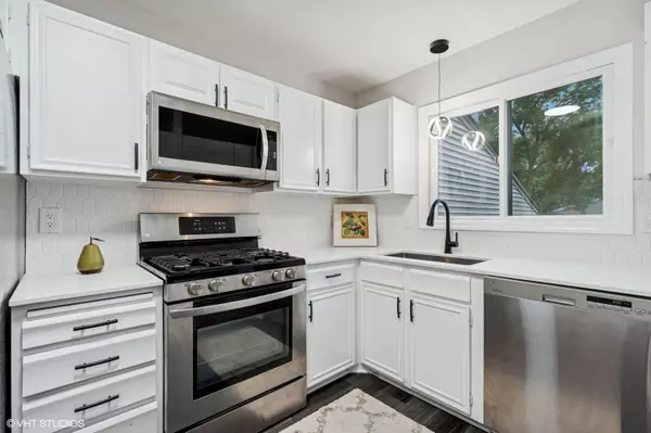 Arden Hills, MN 55112,4478 Arden View CT