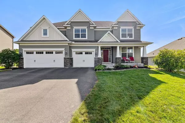 2735 Heron LN, Victoria, MN 55386