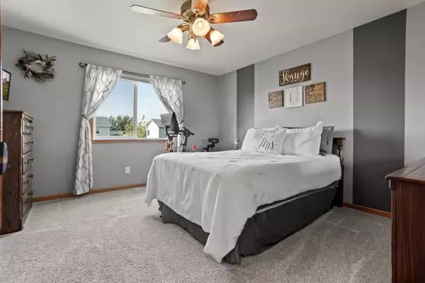 West Fargo, ND 58078,4532 Newport LN