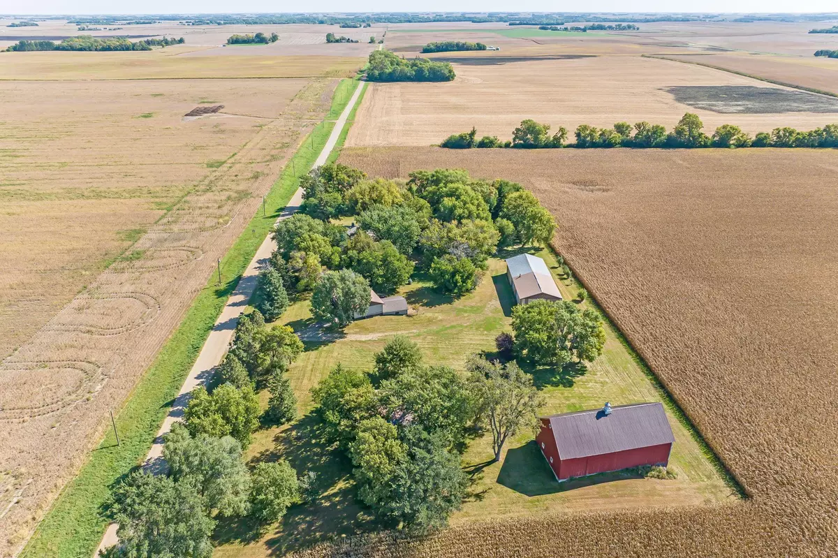 Fairmont, MN 56031,2109 95th ST