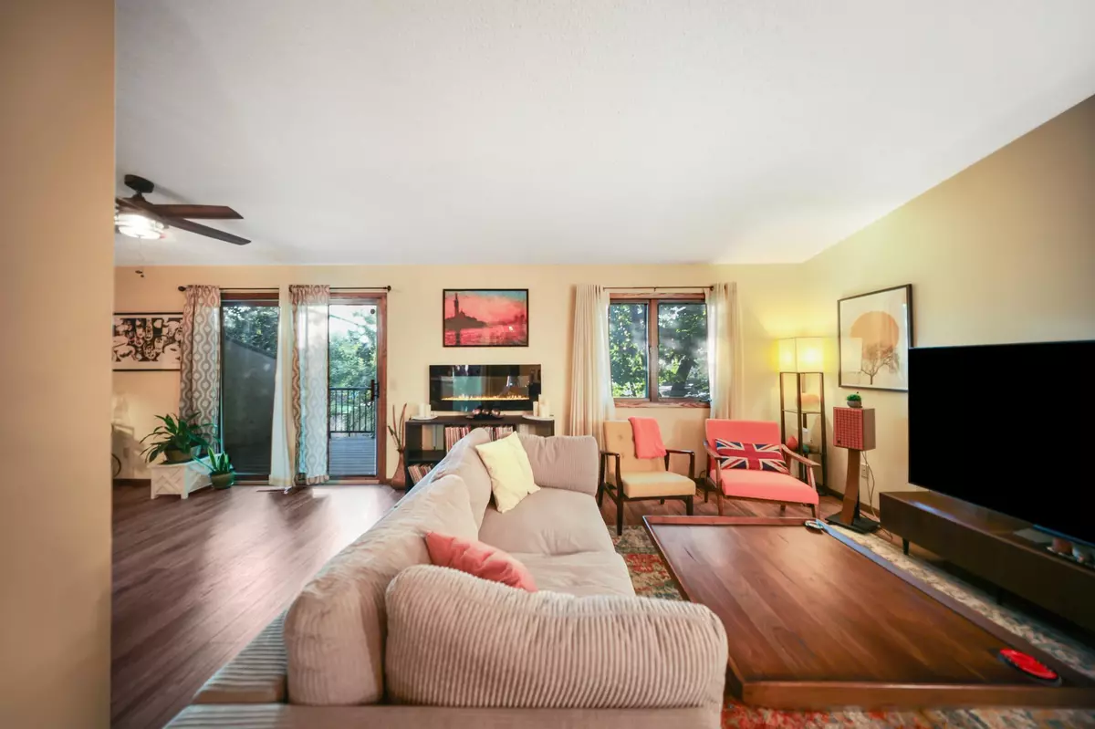 Burnsville, MN 55337,13036 Judicial RD