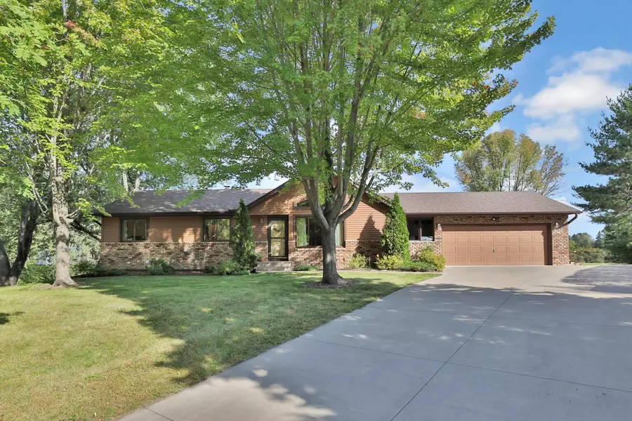 9750 221st ST N, Forest Lake, MN 55025