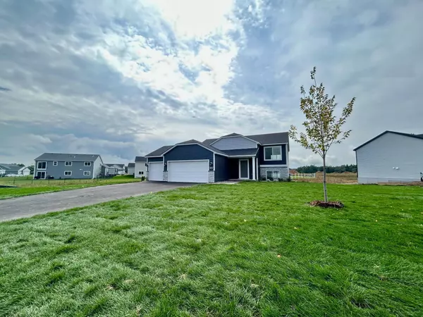 6711 Granby ST, North Branch, MN 55056