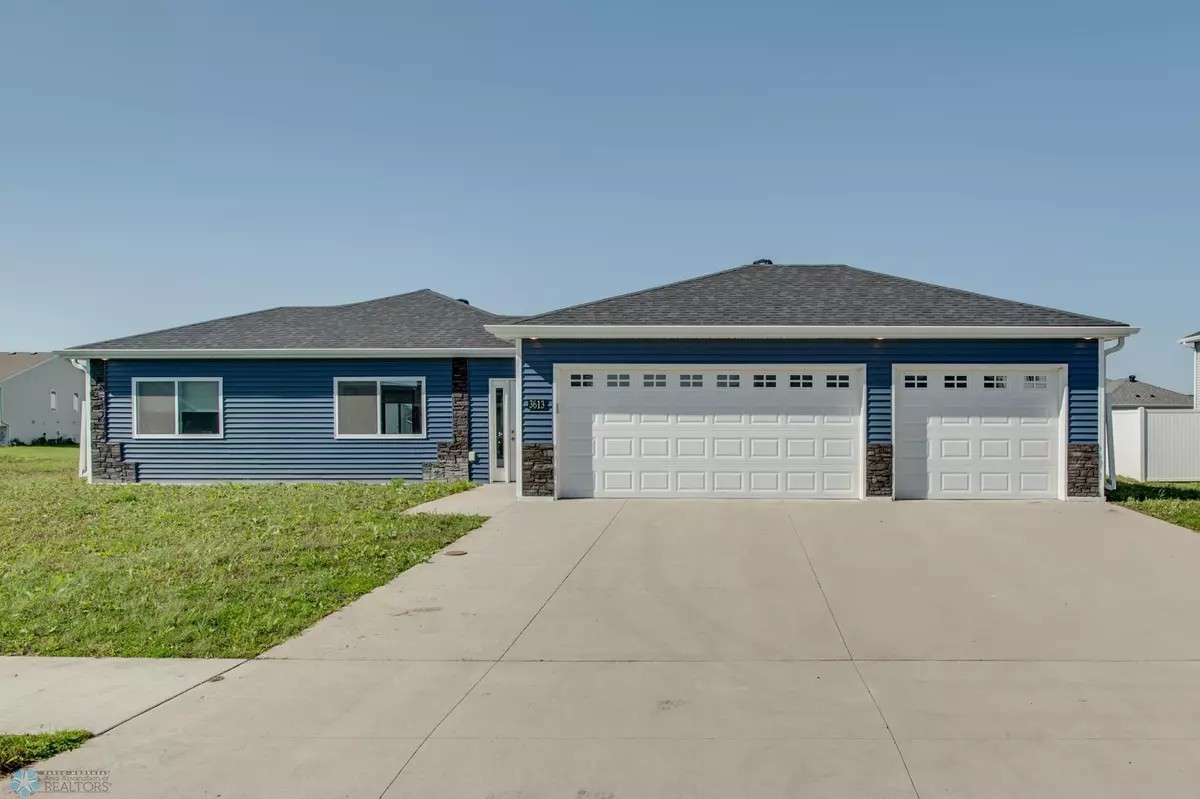 Moorhead, MN 56560,3613 18th ST S