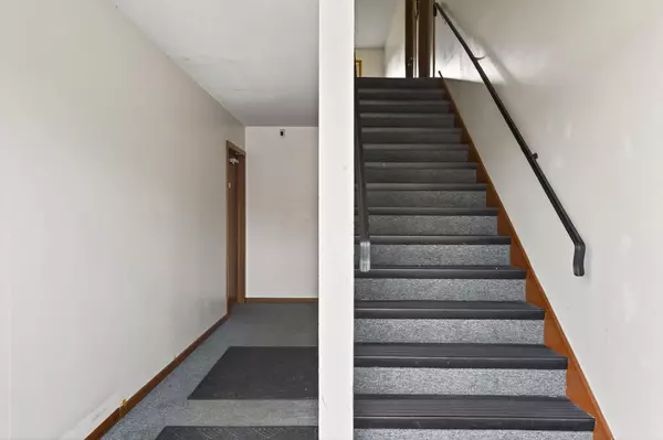 Oak Park Heights, MN 55082,14861 58th ST N #A2