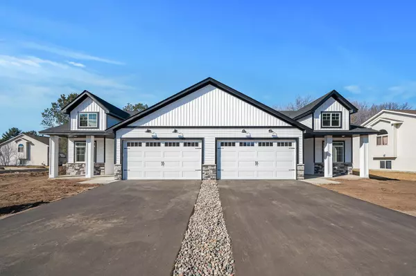 26285 1st ST W, Zimmerman, MN 55398