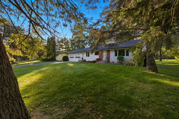 Oakdale, MN 55128,7571 Stillwater WAY N