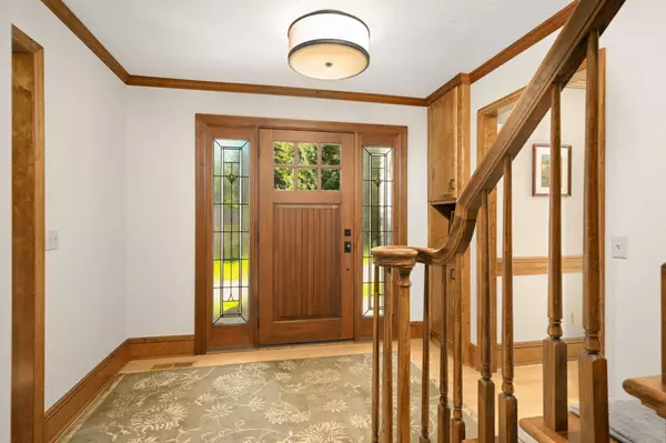 Minnetonka, MN 55345,4902 Beacon Hill RD