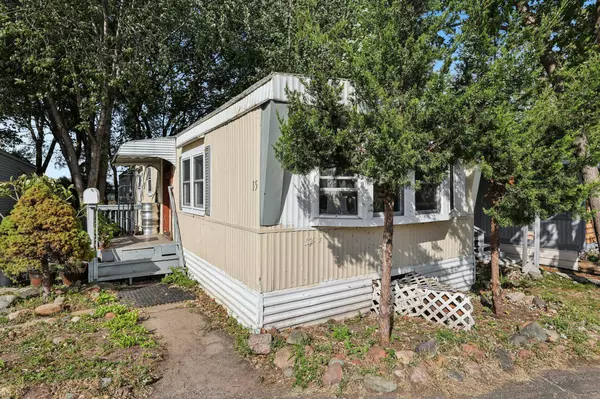 South Saint Paul, MN 55075,1403 Concord ST S #15