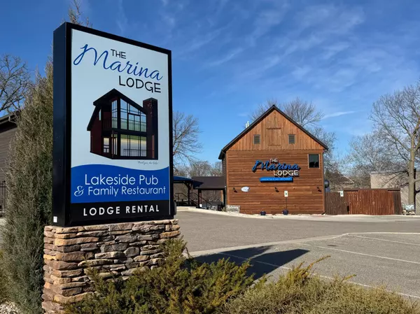 501 & 504 Lake AVE, Fairmont, MN 56031