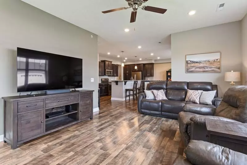 19537 Millpond WAY, Rogers, MN 55311