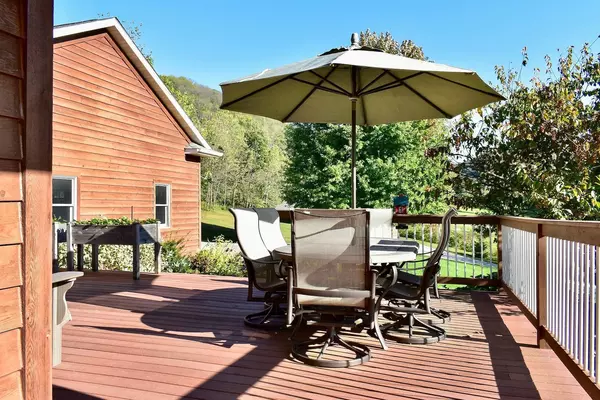 Wilson Twp, MN 55987,24242 Pfeiffer Hill RD