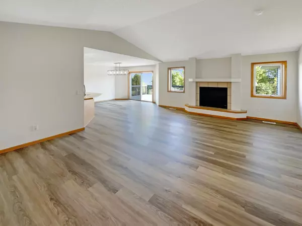 Montrose, MN 55363,137 Pheasant Ridge DR