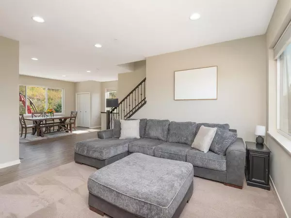 Lakeville, MN 55044,18586 Jonesboro Court