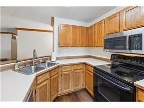 Eagan, MN 55123,3563 BlueJay WAY #107