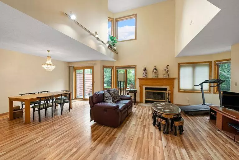 Plymouth, MN 55442,10695 53rd AVE N