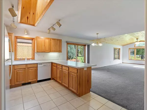 Nisswa, MN 56468,25448 Oslo WAY