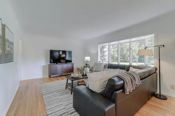 Bloomington, MN 55431,9824 Fremont AVE S
