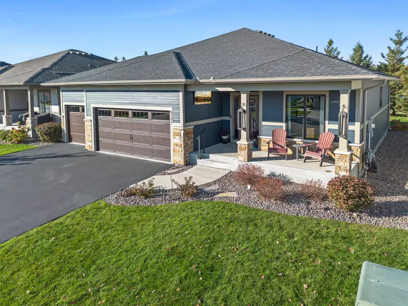 5194 Sundial LN, Woodbury, MN 55129