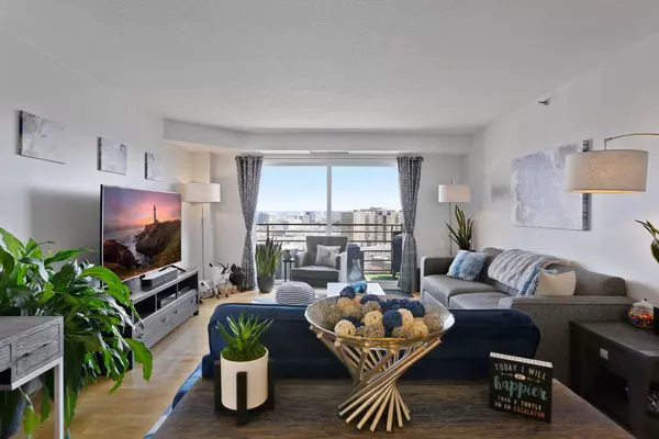 Minneapolis, MN 55401,121 Washington AVE S #1816