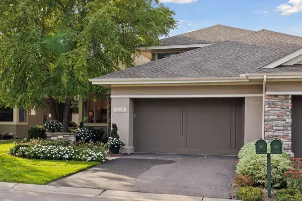 Golden Valley, MN 55422,1335 Waterford DR