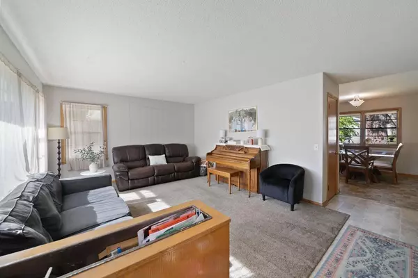 Buffalo, MN 55313,205 3rd ST NW