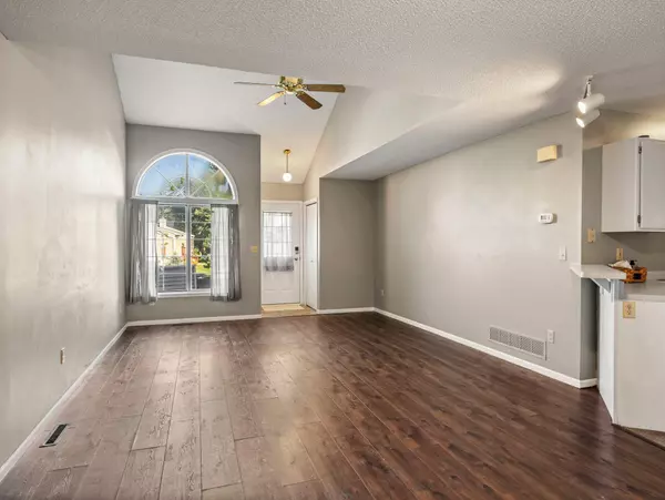 Saint Anthony, MN 55421,3808 Foss RD #2