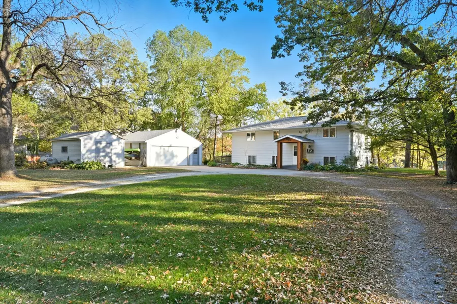 10883 127th ST SE, Clear Lake Twp, MN 55319