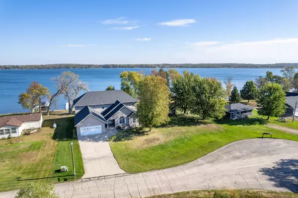 Clitherall, MN 56524,42221 Ukkelberg DR