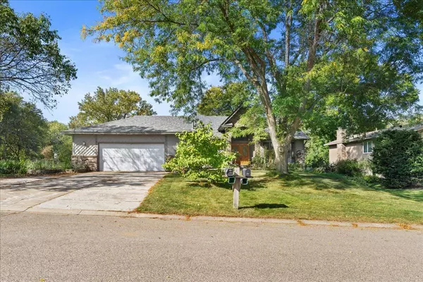 Maplewood, MN 55119,479 Mary ST S