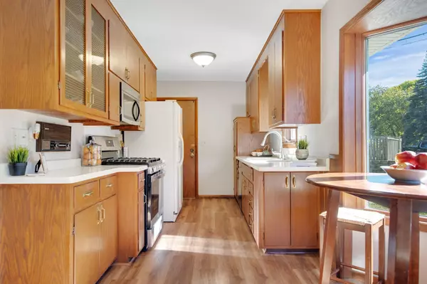 Saint Anthony, MN 55418,2517 36th AVE NE