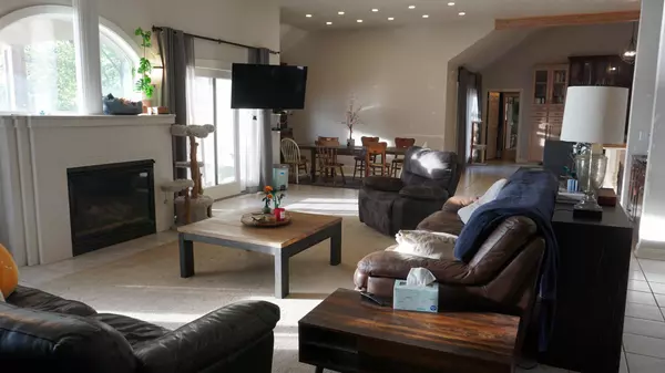 Center City, MN 55012,31300 Oasis RD