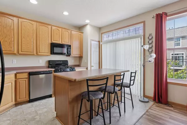 Apple Valley, MN 55124,6760 158th ST W