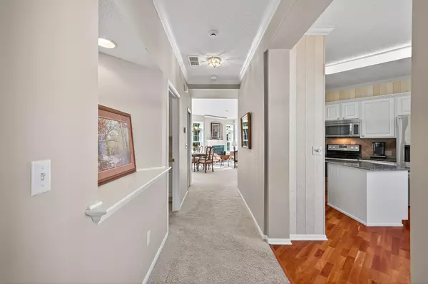 Woodbury, MN 55125,2639 Oak Ridge TRL