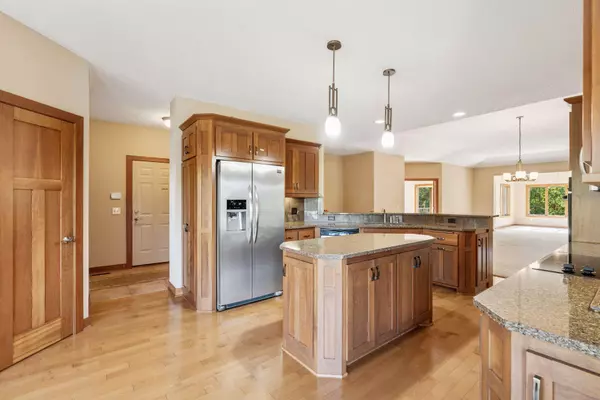 Andover, MN 55304,1722 157th LN NW