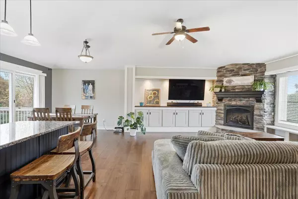 New Richmond, WI 54017,1651 Possum WAY