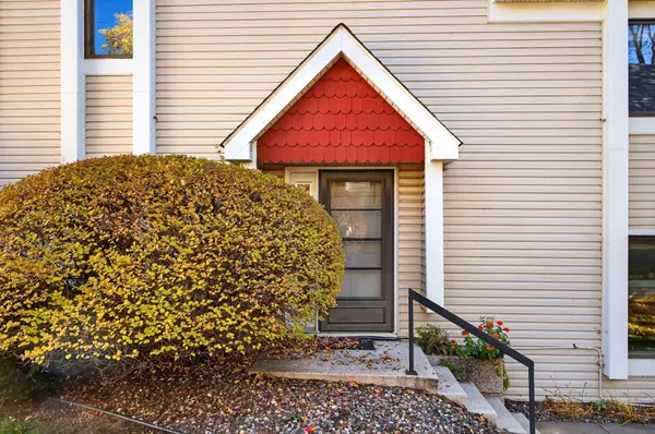 Minneapolis, MN 55417,5124 41st AVE S