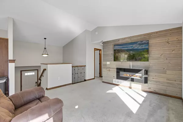 Saint Francis, MN 55070,3308 235th AVE NW