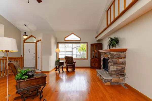 Woodbury, MN 55125,2883 Devonshire PL