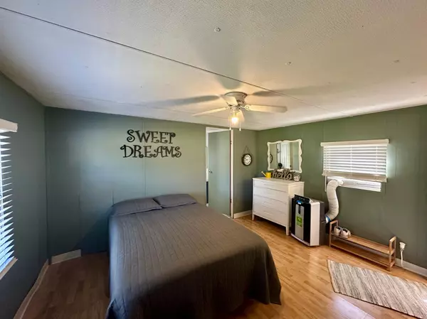 Lake Sarah Twp, MN 56132,5 Pommier LN