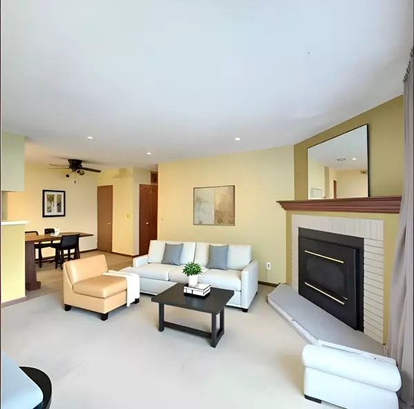 Lauderdale, MN 55113,1721 Fulham ST #F