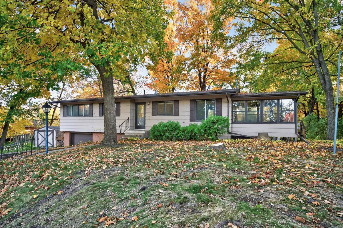 Buffalo, MN 55313,707 2nd AVE S