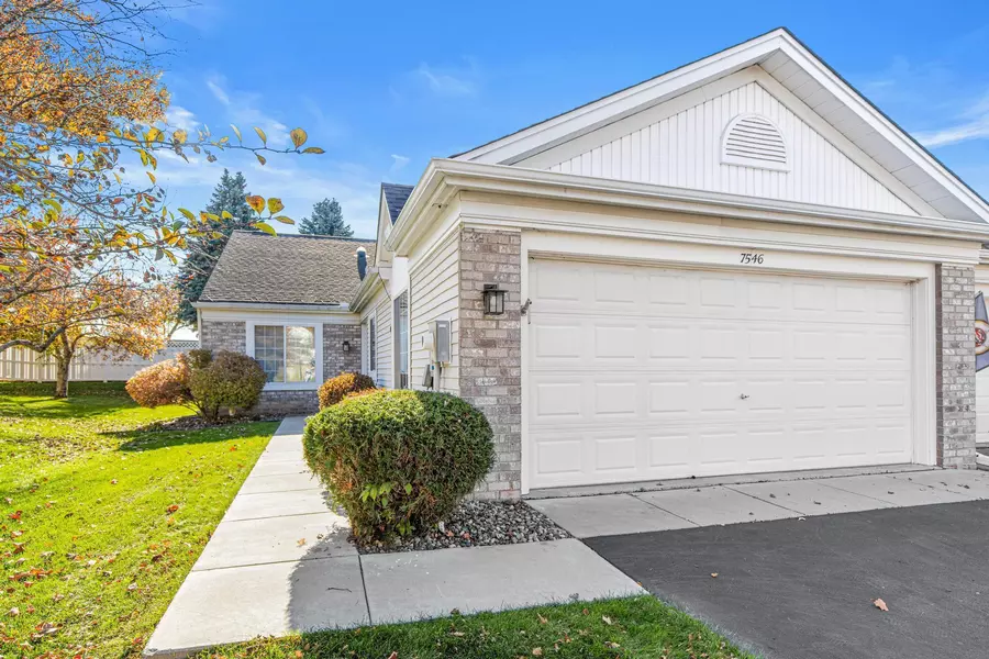 7546 Hinton Park AVE S, Cottage Grove, MN 55016