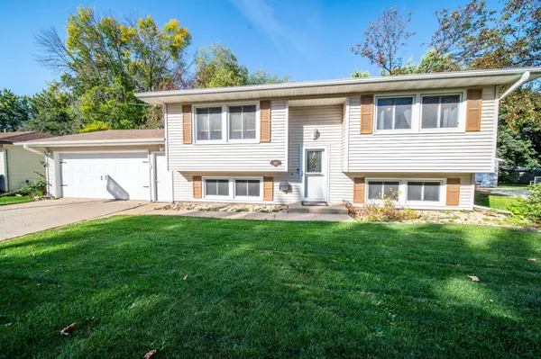 Kasson, MN 55944,307 5th Avenue NE