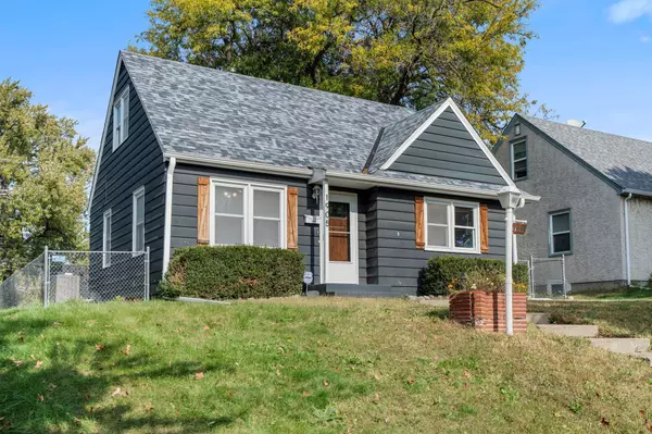 1905 Montana AVE E, Saint Paul, MN 55119