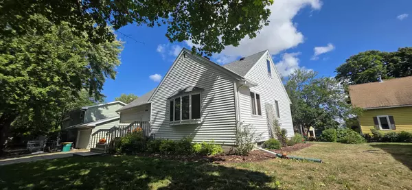 Albert Lea, MN 56007,1108 Columbus AVE