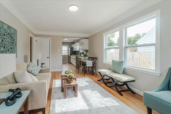 Saint Paul, MN 55116,898 Wilder ST S