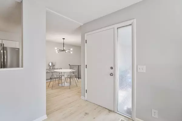 Bloomington, MN 55438,7534 Landau DR