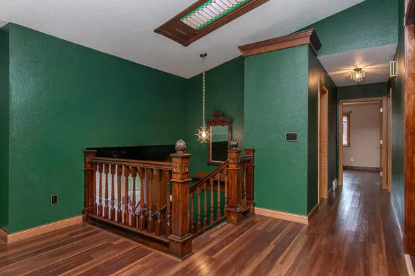 Moorhead, MN 56560,429 Valley AVE